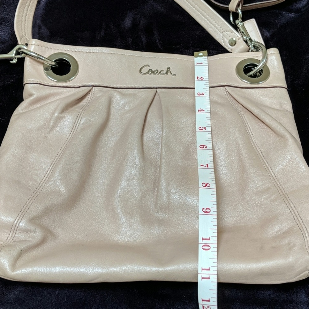 Coach Pale Pink Leather Shoulder Bag - Picture 5 of 5